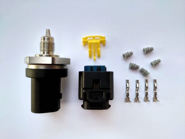 Combined Oil Fuel Pressure and Temperature Sensor M10 x 1mm Thread